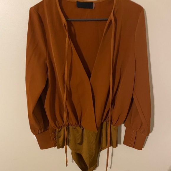 Blaque label burnt orang body suit sz small - Picture 3 of 5